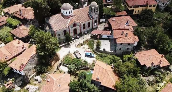Traditional Guesthouse Erato Палеос-Пантелеймонас Экстерьер фото